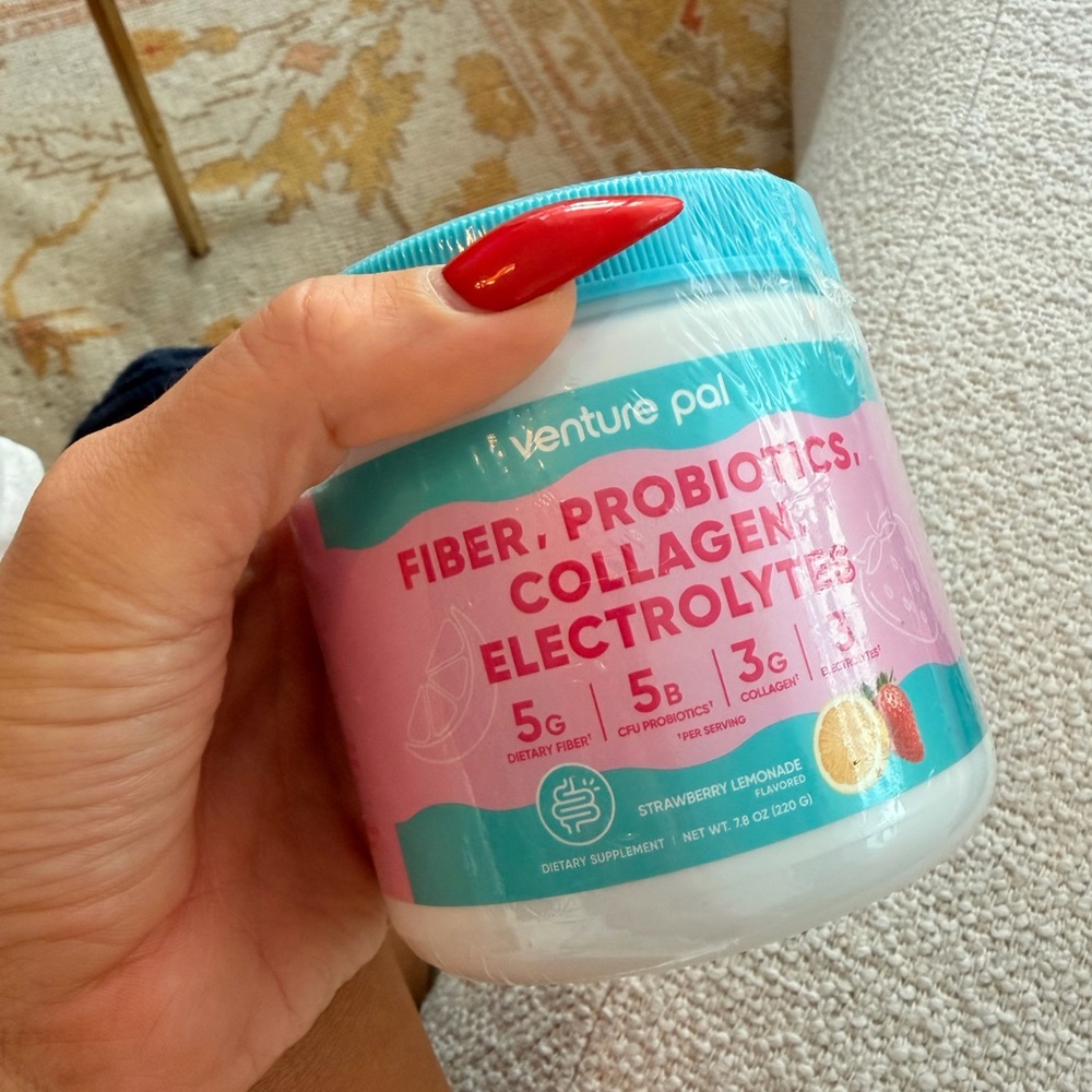 Venture Pal Strawberry Fiber + Probiotic Collagen Electrolytes POWDER NWT